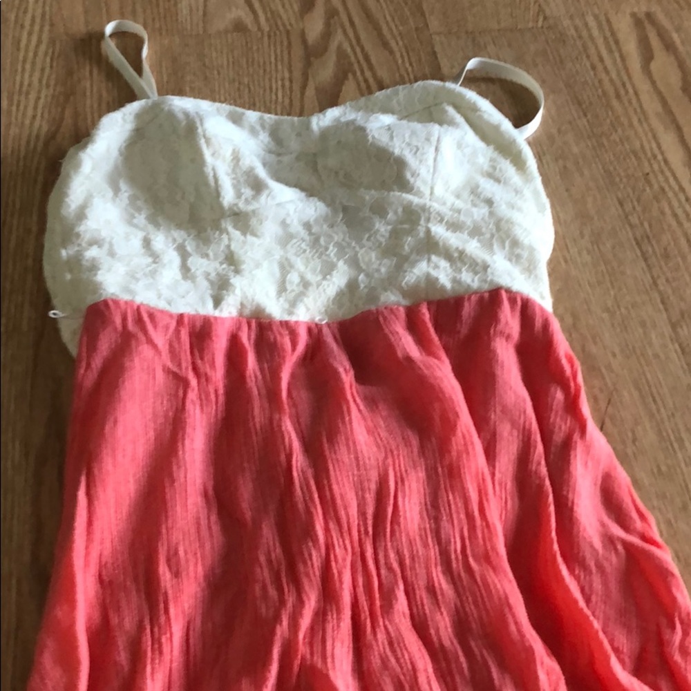 Sundress - Picture 2 of 3